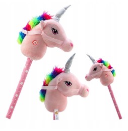Unicorn pe băț roz 65 cm