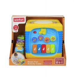 Cub interactiv de joacă pentru copii