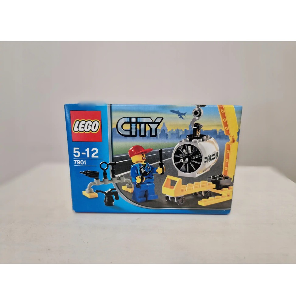 LEGO City 7901 Mecanicul de avioane LEGO City 7901 Mecanicul de avioane